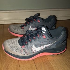 Nike Lunar Glide Sneakers